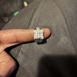 14k White Gold Diamond Ring