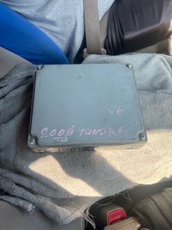 2006 Tundra engine control module