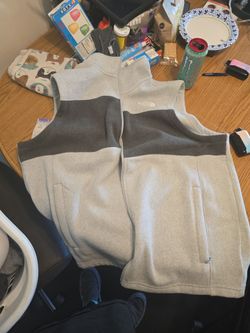 North face vest