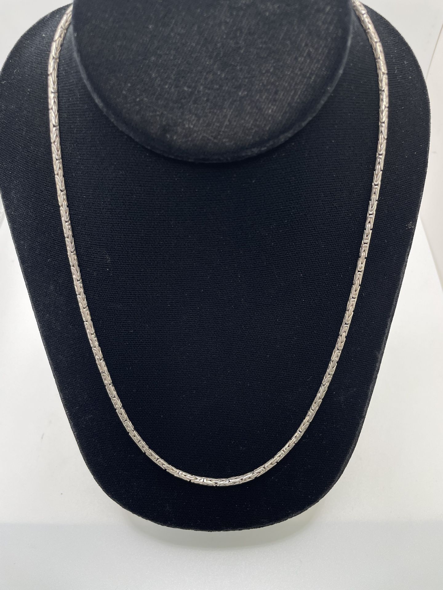 925 Round Byzantine Chain