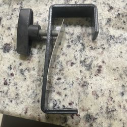 metal hook for stage and dj gear 