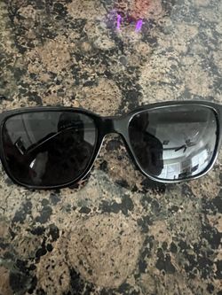 Burberry sunglasses
