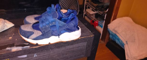 Women's Nike Huarache