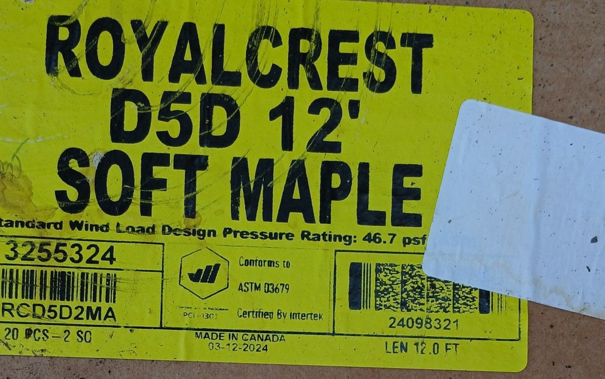 3 Sq Soft Maple Vinyl Siding MAKE OFFER