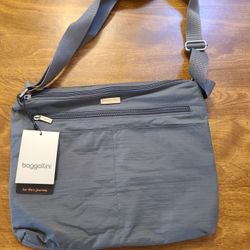 Bagallini Travel Purse