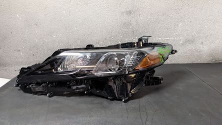2021-2022-2023-2024 TOYOTA CAMRY LEFT HEADLIGHT OEM USED #10504