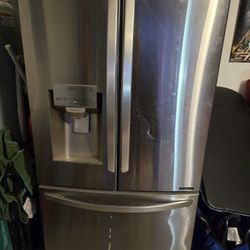 LG Refrigerator 