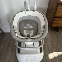 Graco Sense2Soothe Baby Swing