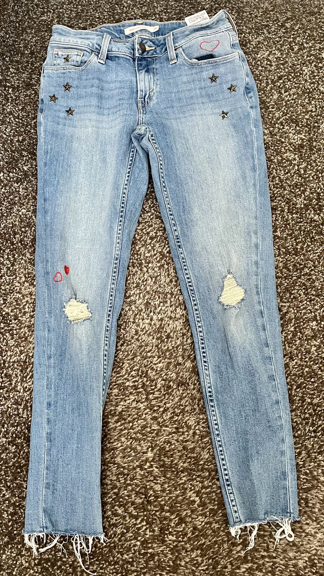 Levi 535 super skinny jeans- BEAND NEW- so cute! Size 26