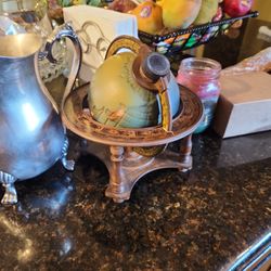 Jim Beam Globe  Decanter 