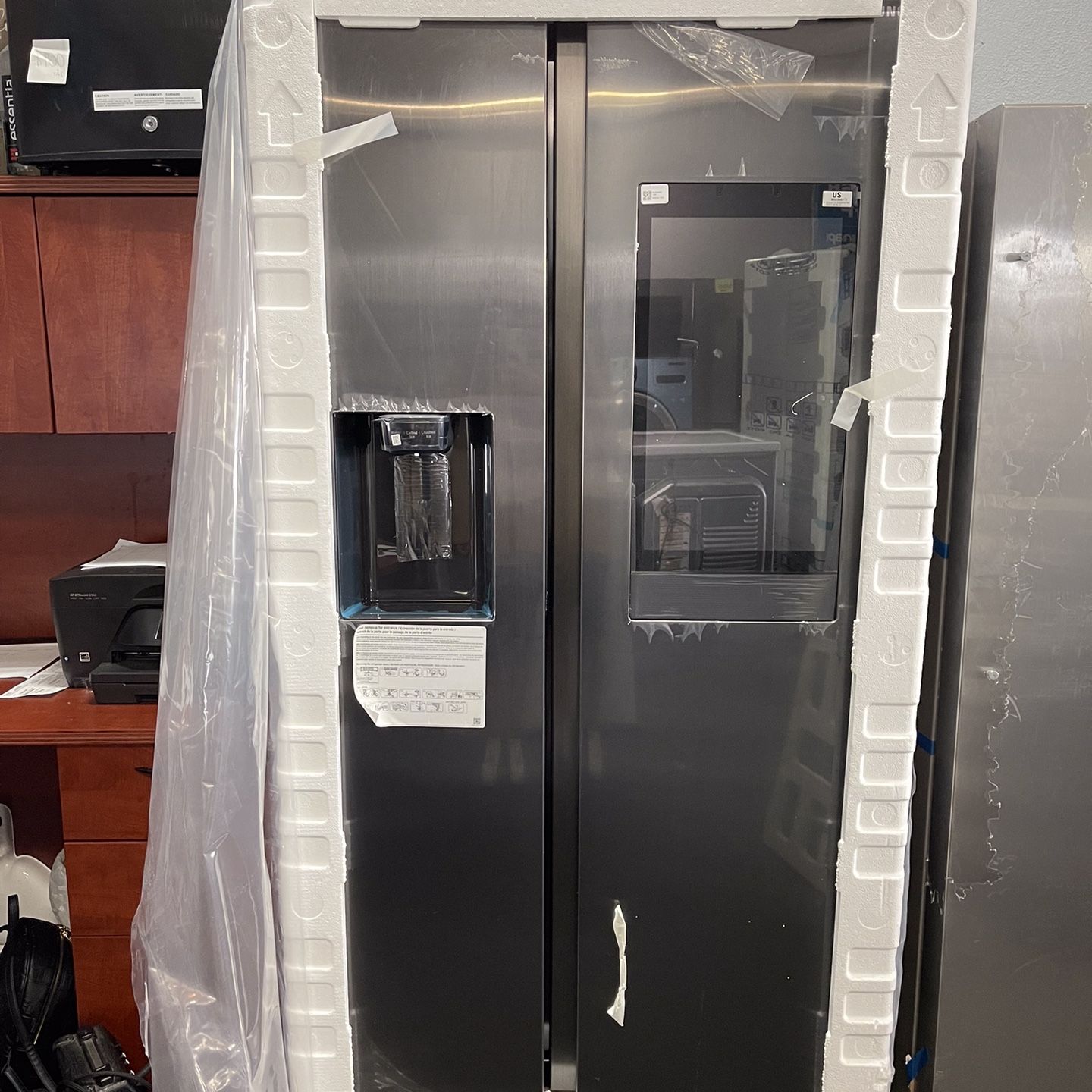 Brand NEW Samsung Side By Side Refrigerator With Touch