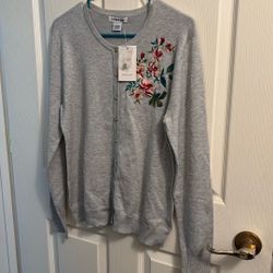 light Women sweater size Lg 