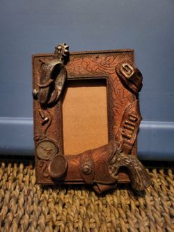 FIGI Picture Frame 3.5" X 4.5"  Western Gear