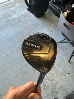 Callaway Fairway Wood, Rogue ST Max, 9 wood/ 24 degrees or 11 wood/27 degrees. right hand, regular flex