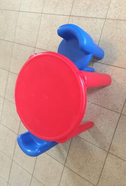 Fisher Price table and chairs