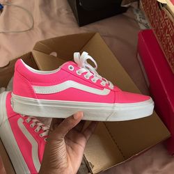 hot pink vans!