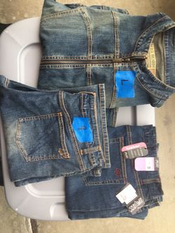 Misses Bottoms (jeans/capris)