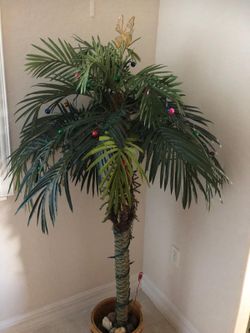 Artificial Palm Tree