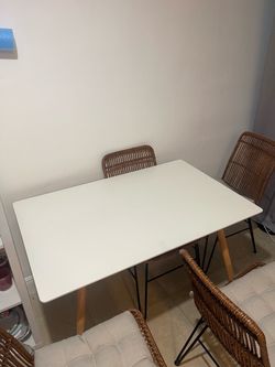 4 Woven Rattan Dining Chairs + Dining Table