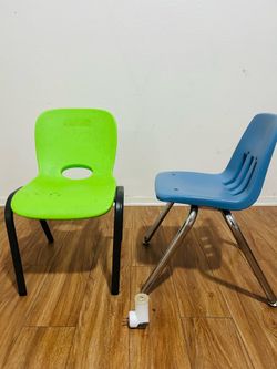Kids Chairs (2 for $5)