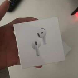 Airpods 4
