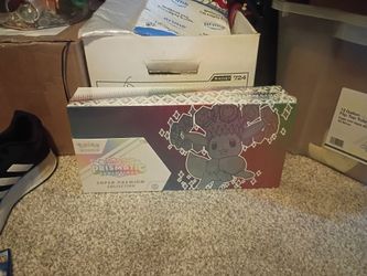 Pokemon Prismatic Super Premium Collection