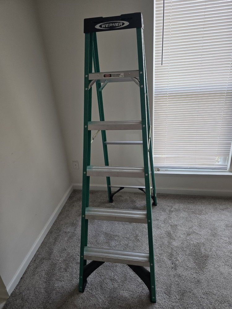 6FT LADDER