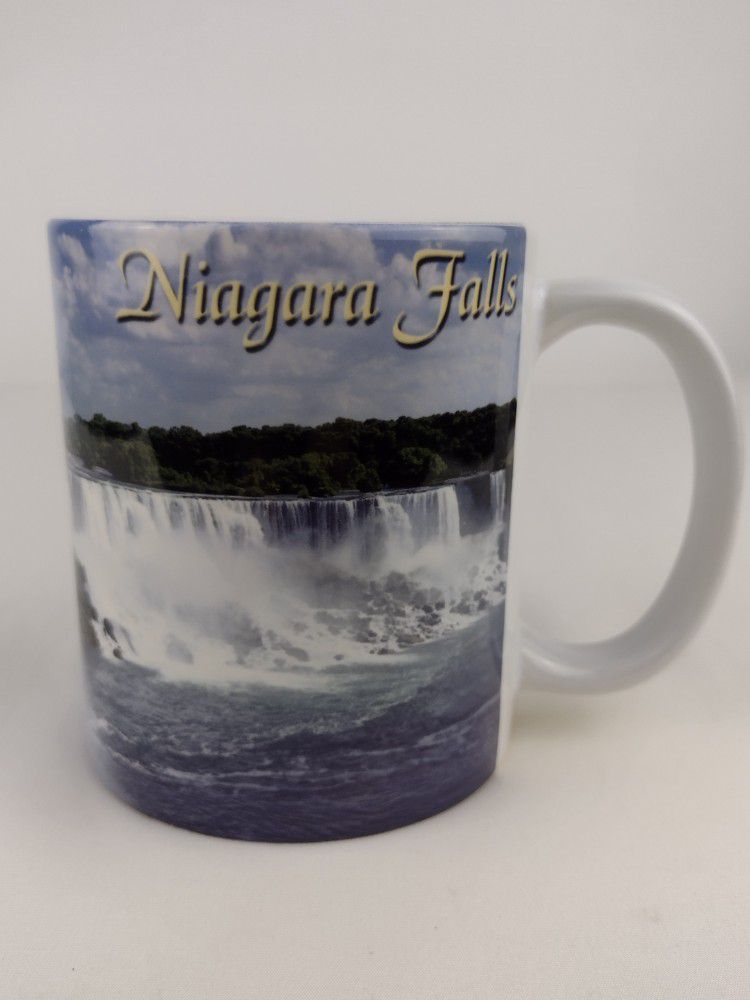 Niagara Falls Orca Crossings Souvenir Collectible 12 oz. Coffee Mug