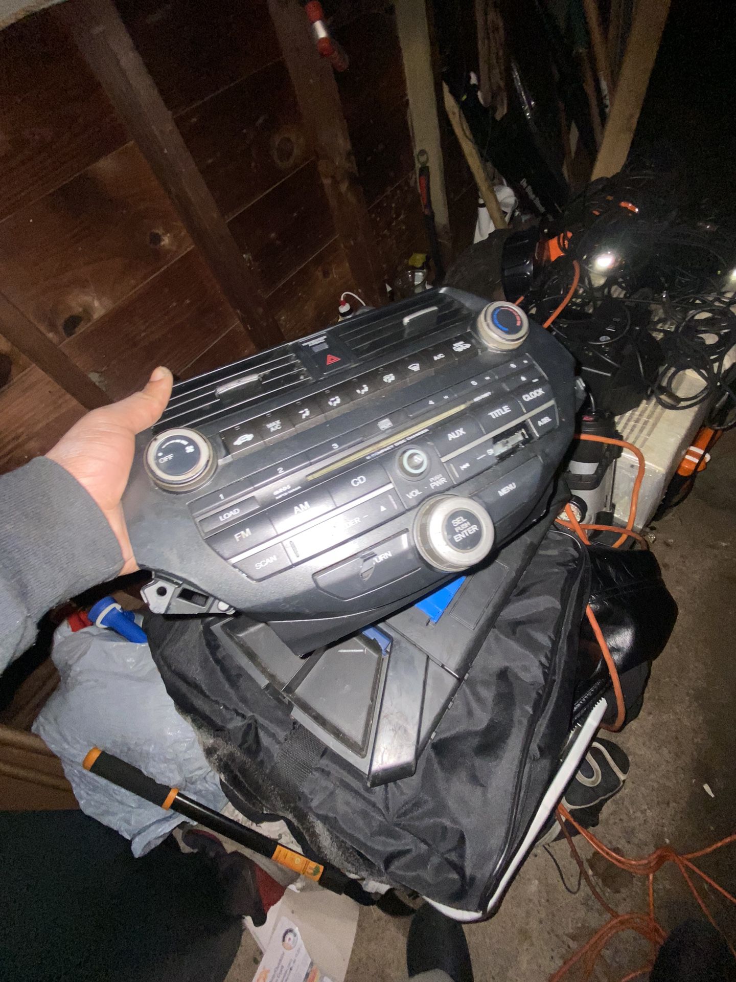 08-12 Honda Accord Radio/Climate Control