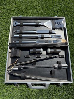 20pc Stainless Steel BBQ Grill Accessory Set in Aluminum Carry Case - Open Box