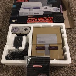 Super Nintendo - SNES with The Box And Manual Matching System Serial Number 