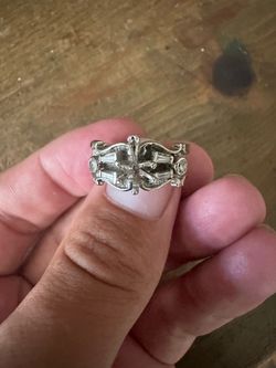 14k gold diamond engagement ring w/ out center diamond