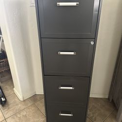 File cabinet - 4 Drawer 