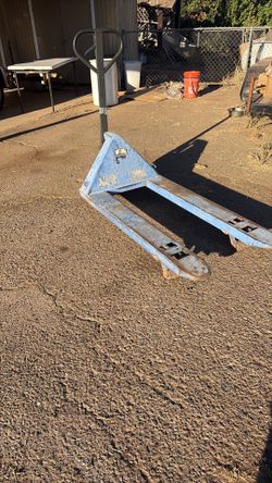 Pallet jack