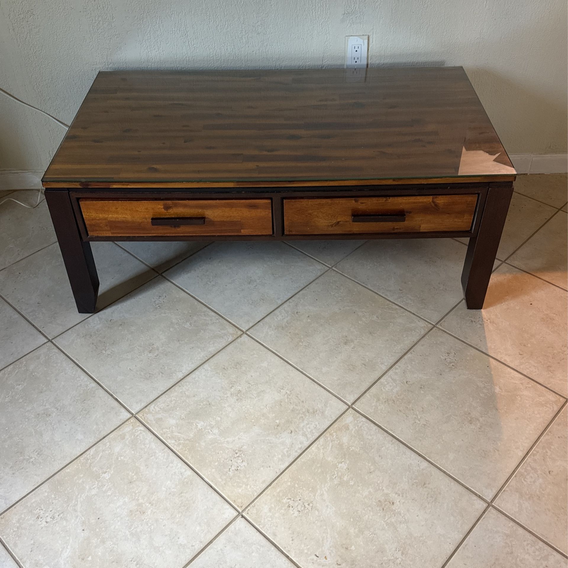 Coffee Table  and Side Table