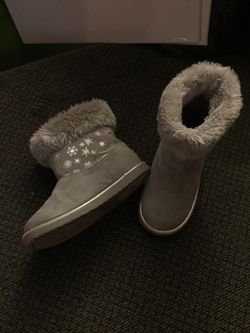 Frozen boots for little girls