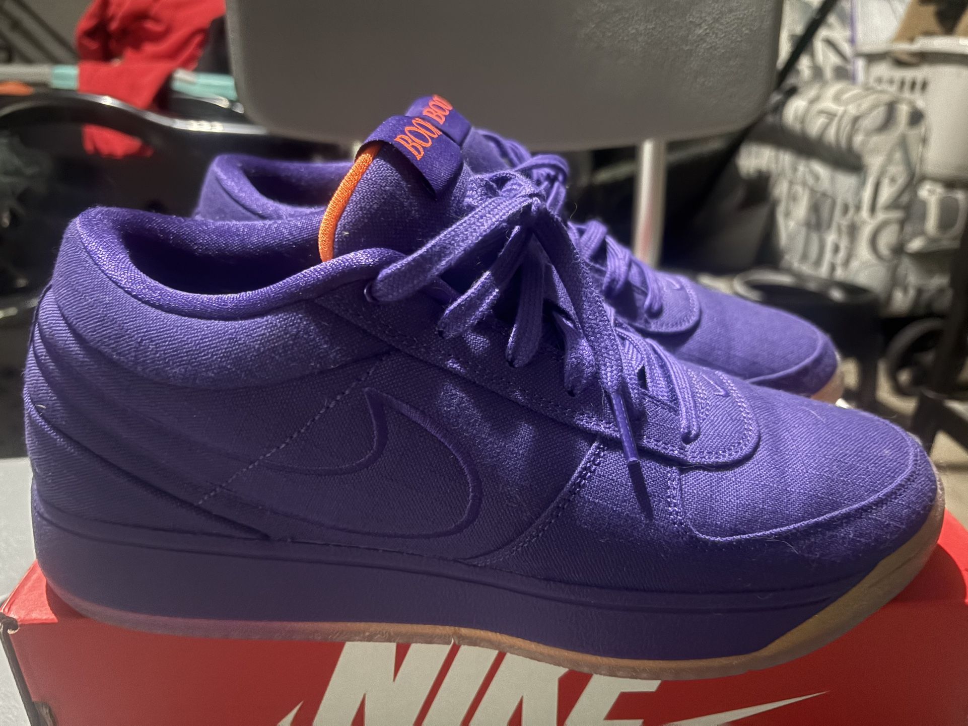Booker 1s