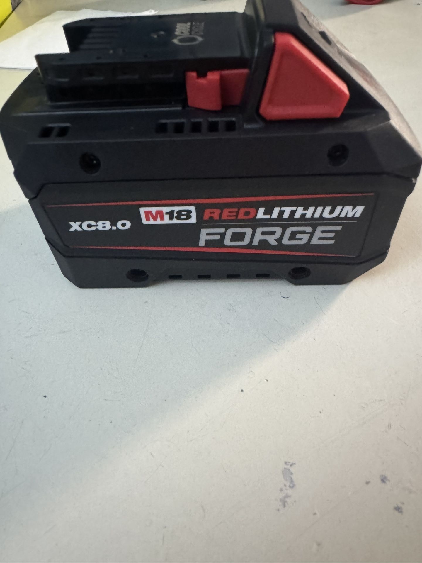 Milwaukee M18 Forge 8.0 