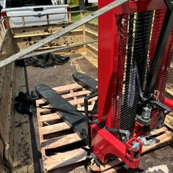 Manual Forklift