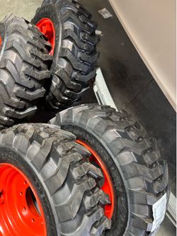 4-HD 10-16.5 Skid Steer Tires/Rims/Rims for Bobcat -10 ply-10X16.5