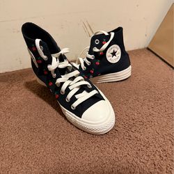 Converse women’s shoes