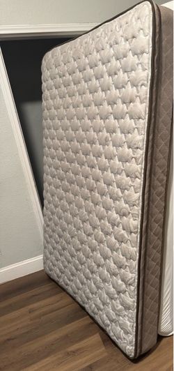 Full Size Mattress