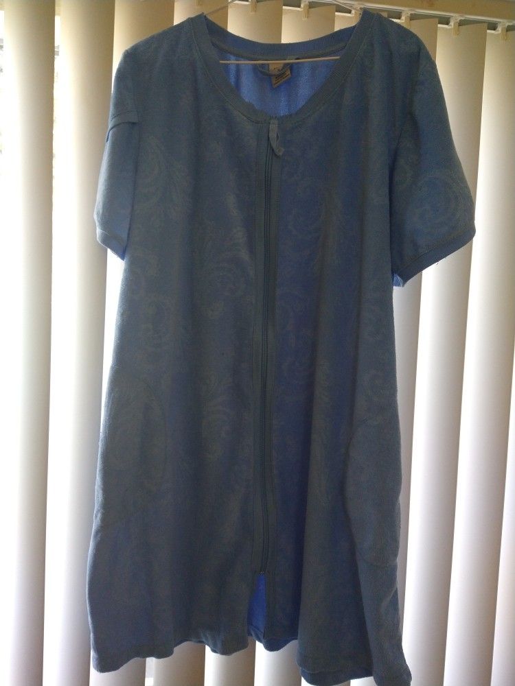 woman's pjs XL