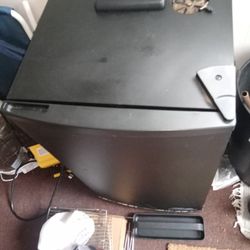 Electric Food Smoker