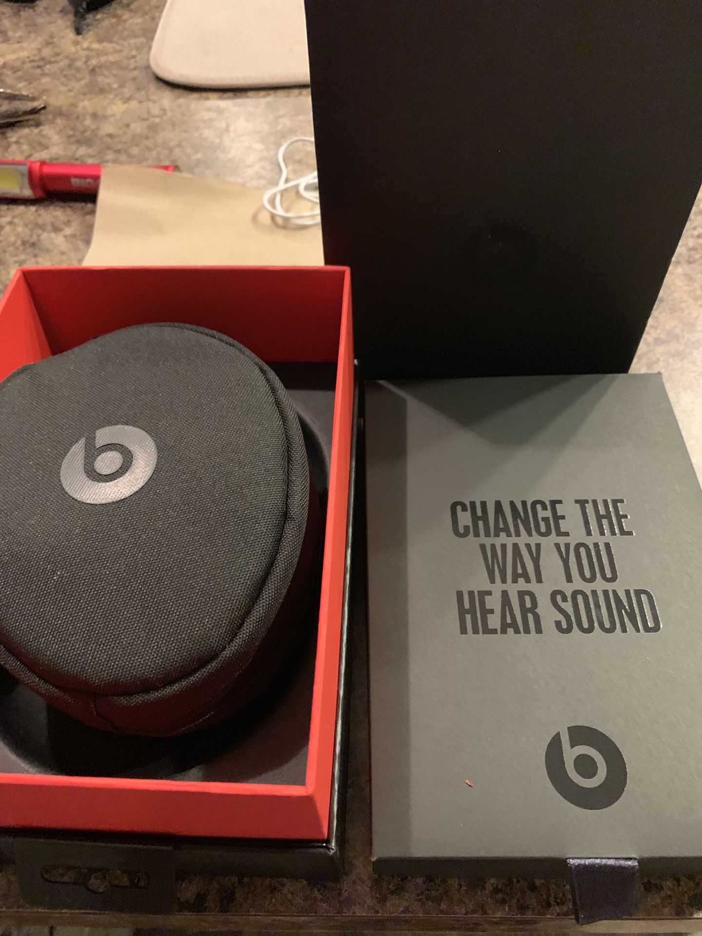 Beats Solo Wireless New in Box