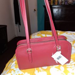Coach Swing Zip Bag