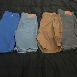 Men’s Levi’s Shorts