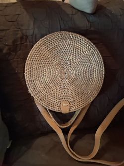 Round Rattan Crossbody Bag