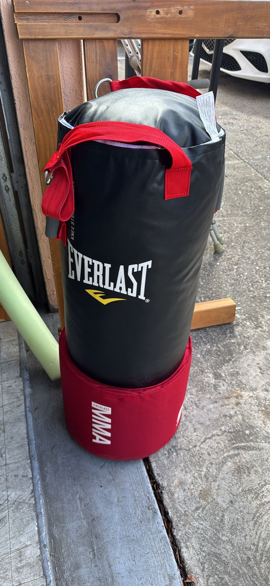 Omi Everlast Punching Bag