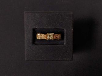 Women's Ring - Rose Gold 14k (.585) 5.5 grams Size 8